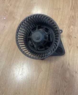 Renault Master II Heater fan/blower 133974W
