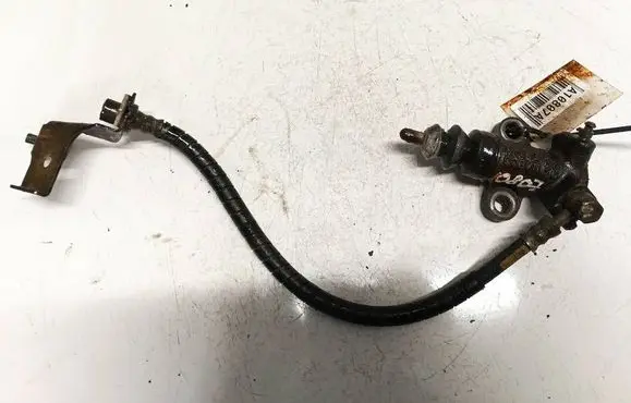 Subaru Legacy Clutch master cylinder 
