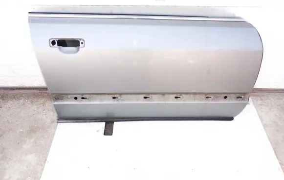 Audi A8 S8 D2 4D Front door