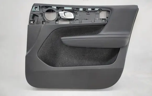 Volvo XC40 Front door card panel trim 32282669 SP32282669
