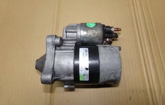 Renault Megane II Starter motor TS10E3