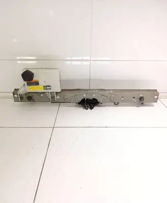 Top upper radiator support slam panel