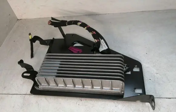 Audi A6 S6 C6 4F Sound amplifier 5F0910223H 4F0035223K 720300800001