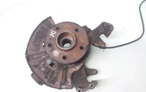 Mercedes-Benz ML W163 Front wheel hub spindle knuckle