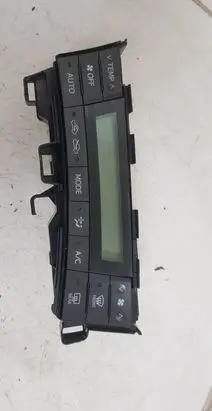 Toyota Prius (XW30) Climate control unit 75D726LH 75D726