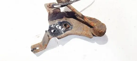 Honda Accord Engine mounting bracket