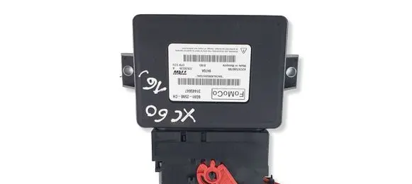 Volvo XC60 Hand brake control module 3144564799 31445647