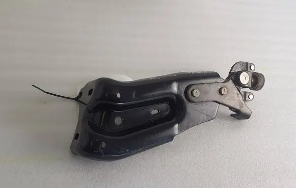 Volkswagen Sharan Sliding door lower roller guide/hinge 7N0843398C