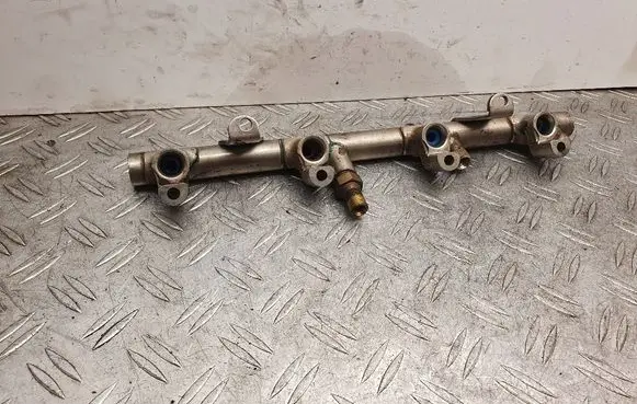 Audi A6 S6 C6 4F Fuel main line pipe 079133316E