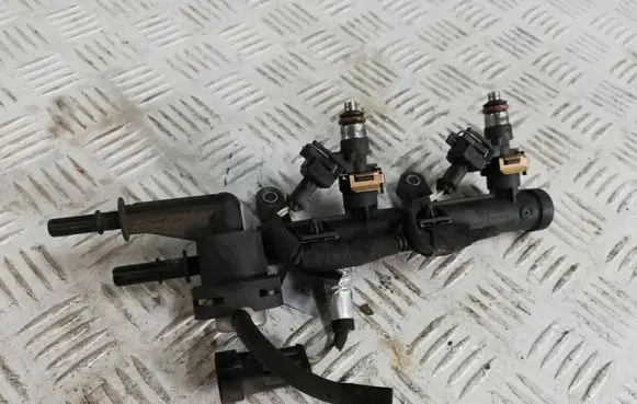 Alfa Romeo Mito Fuel injectors set 0280158230