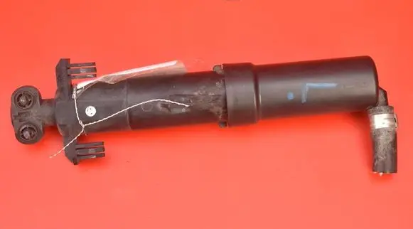 Citroen C5 Windshield washer spray nozzle 