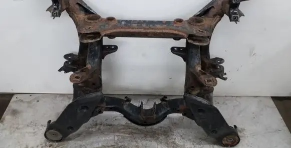 Audi Q7 4M Rear subframe 7L0500041