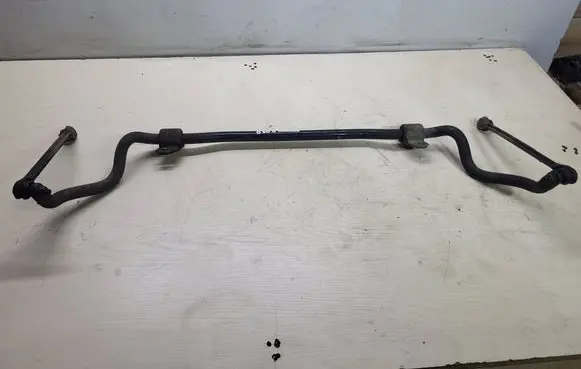 Mercedes-Benz E W212 Front anti-roll bar/sway bar A2183230065