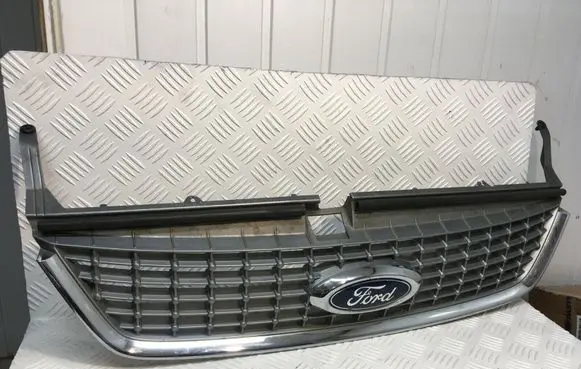 Ford Mondeo MK IV Front bumper upper radiator grill 7S71-8200-A