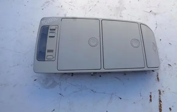 Volkswagen Touran I Boot/trunk interior light 