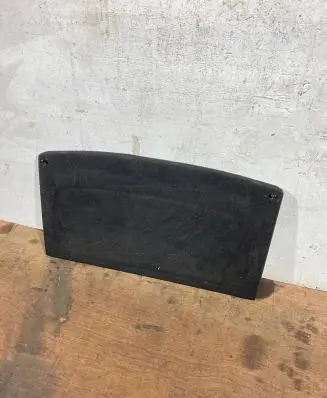 Volkswagen Golf IV Parcel shelf 1j6863534