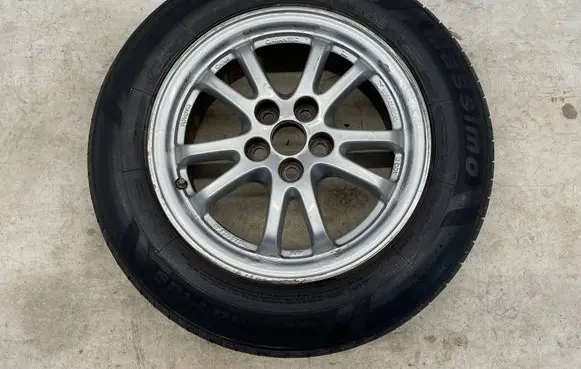Toyota Prius (XW50) R15 alloy rim
