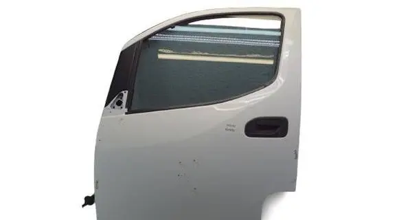 Nissan NV200 Front door