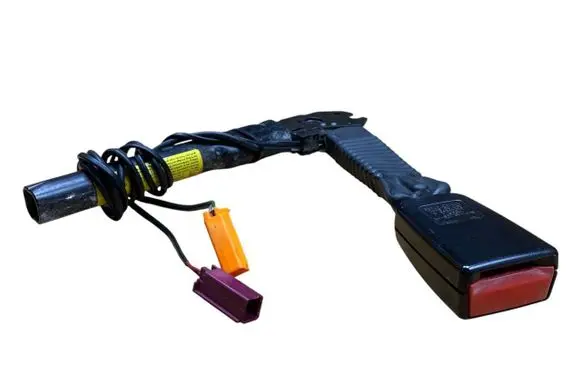 Ford Kuga I Front seatbelt buckle 8V41A61208AB