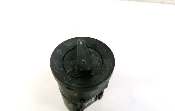 Volkswagen PASSAT B5 Light switch 1C0941531