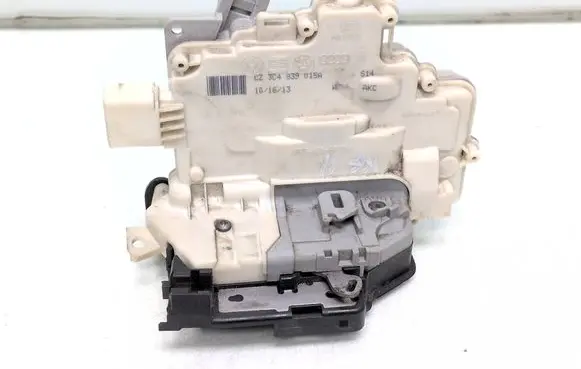 Skoda Superb B6 (3T) Rear door lock 3C4839015A A046465