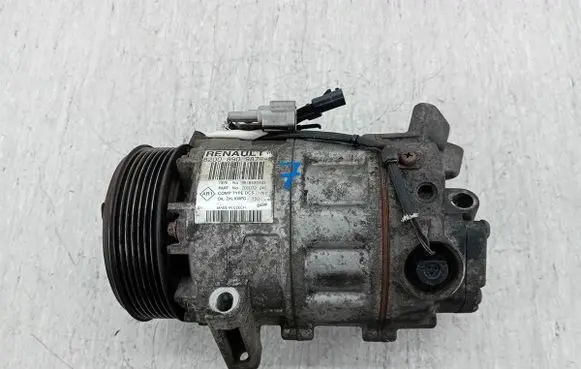 Renault Laguna III Air conditioning (A/C) compressor (pump) 8200890987