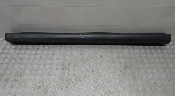 Mitsubishi Outlander Sill/side skirt trim OUTLIIILISTWPROGOL