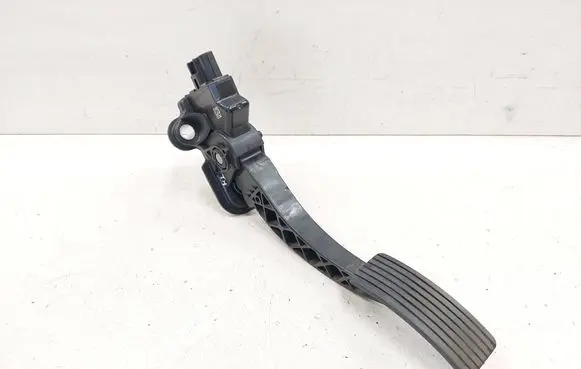 Peugeot 4007 Accelerator throttle pedal 1600A102 10206C2A 00428393514