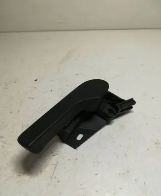 Volkswagen PASSAT B6 Engine bonnet (hood) release handle 1K1823633