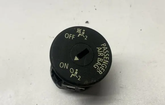BMW X5 E70 Passenger airbag on/off switch 9196886 61319196886