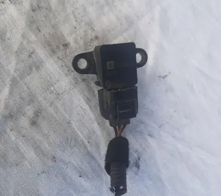Opel Zafira A Air pressure sensor 24426679
