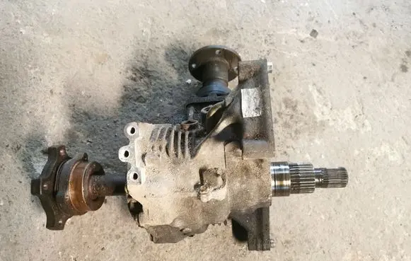 Nissan X-Trail T30 Front differential 