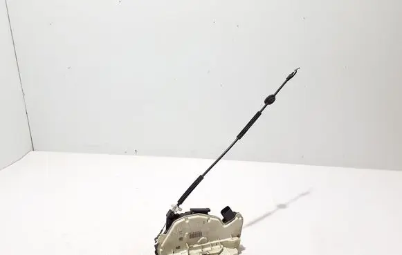 Volkswagen Amarok Rear door lock 5N0839015R