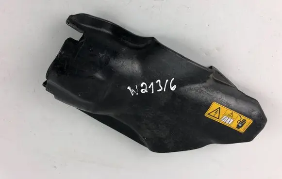 Mercedes-Benz E W213 Other engine bay part A0005456786