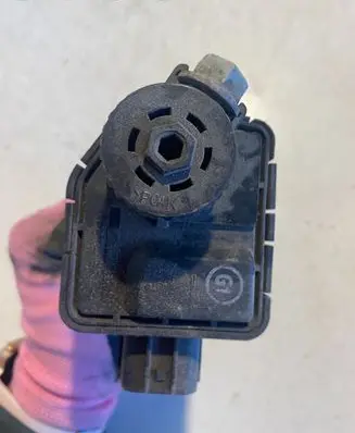 Audi A6 S6 C5 4B Headlight level adjustment motor 00728214