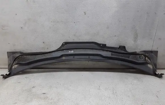 Volvo S40 Wiper trim