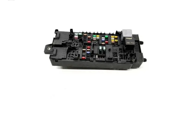 Land Rover Range Rover Sport L494 Fuse module HPLA14A073BC