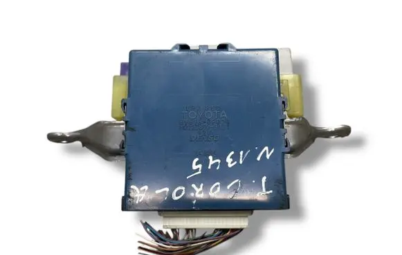 Toyota Corolla Verso AR10 Combustion control unit/module 896180F020 MB1238009021