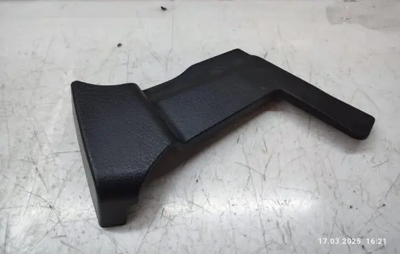 Mercedes-Benz GL X166 Seat trim A1669100804
