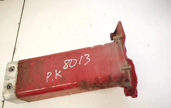 Audi A2 Front bumper mounting bracket 8z0805119