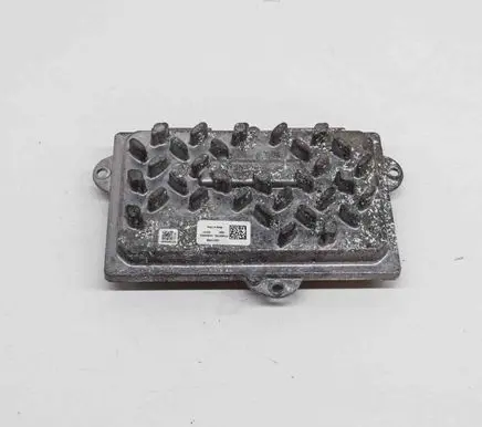 Peugeot 2008 II LED ballast control module 90174996