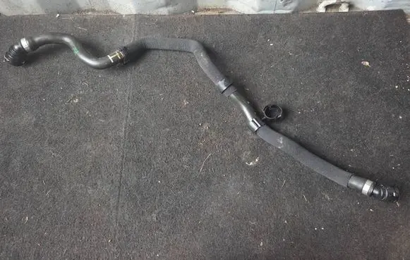 BMW X5 G05 Engine coolant pipe/hose 8742652 22322910