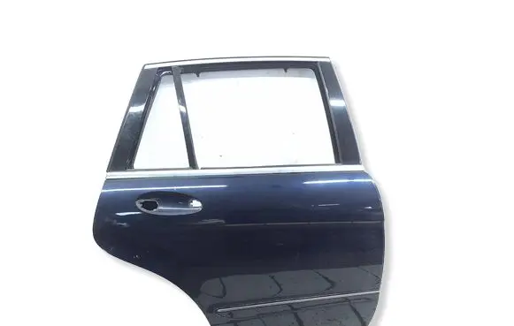 Mercedes-Benz R W251 Rear door 