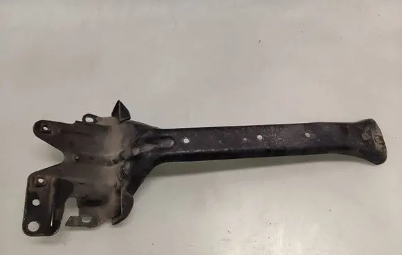 Porsche Cayenne (9PA) Radiator support slam panel bracket 7L0805799