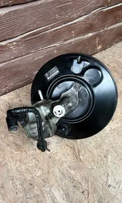 Volkswagen Touran I Brake booster 1T1614105G 03787430014