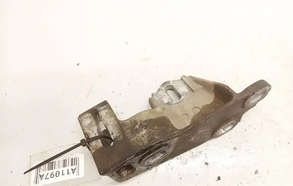 Volkswagen Sharan Engine mounting bracket 7M3199800A