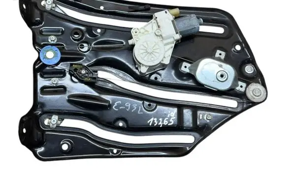 BMW 3 E92 E93 Rear door window regulator with motor 7198047 7198049 7198173