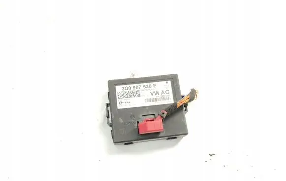 Volkswagen Golf VII Gateway control module