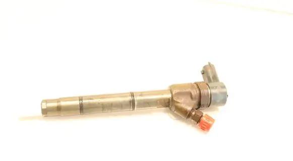 Hyundai Matrix Fuel injector 0445110256