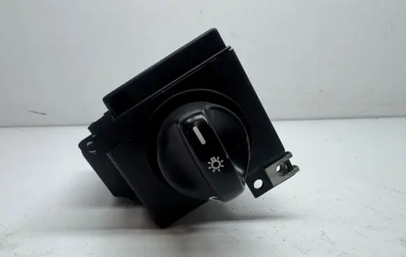 Mercedes-Benz Vaneo W414 Light switch 1685450104 901733